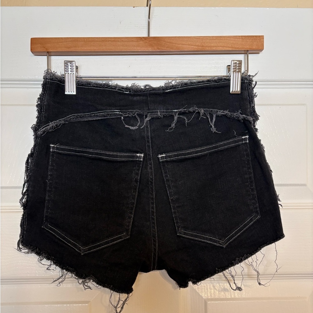 Miaou Black Distressed Denim Shorts w/ Grommet Belt Size 24 LA Made - Rare - Picture 4 of 6